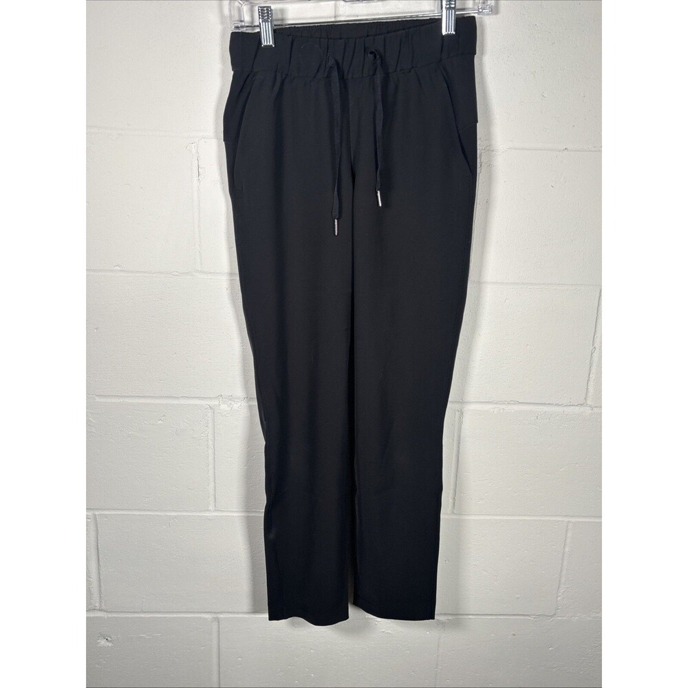 Lululemon Women Solid Black  Woven Drawstring Travel Pant